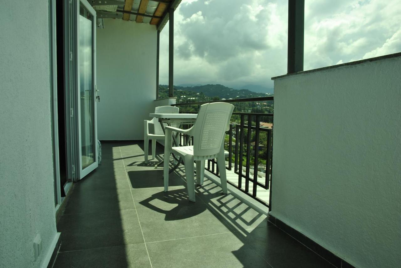 The View Apartment Makhindzsauri Kültér fotó